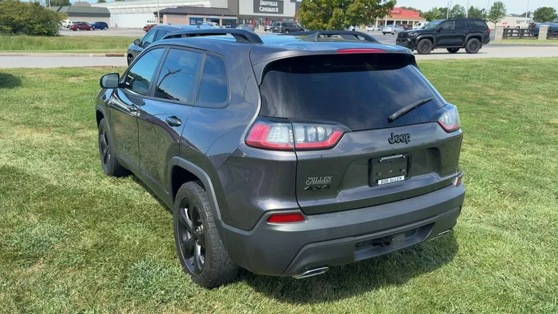 2022 Jeep Cherokee Latitude Lux, photo 38