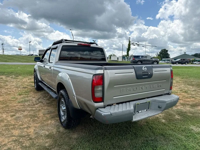 2004 Nissan Frontier XE, photo 25