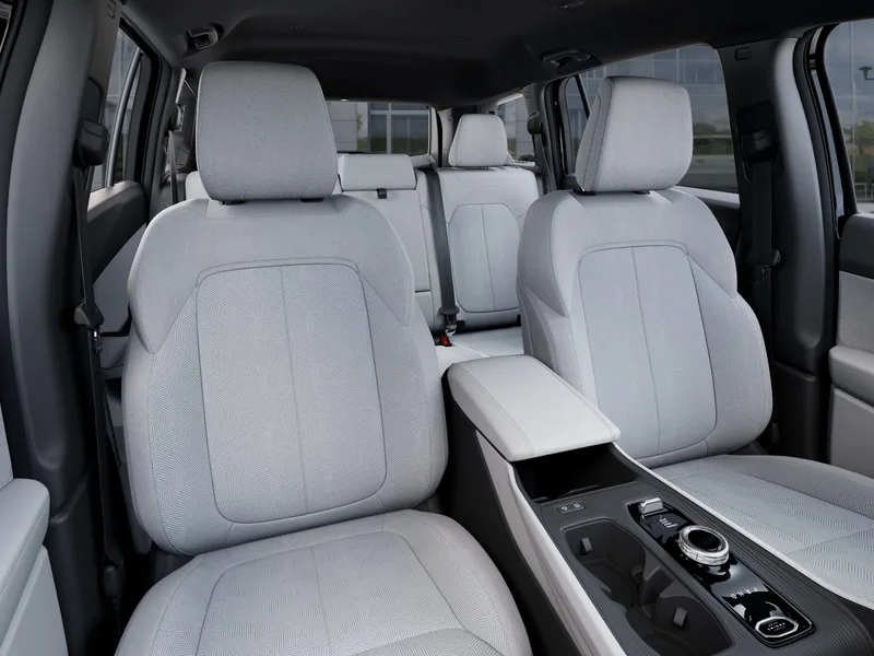 2026 Jeep Cherokee Laredo, photo 16