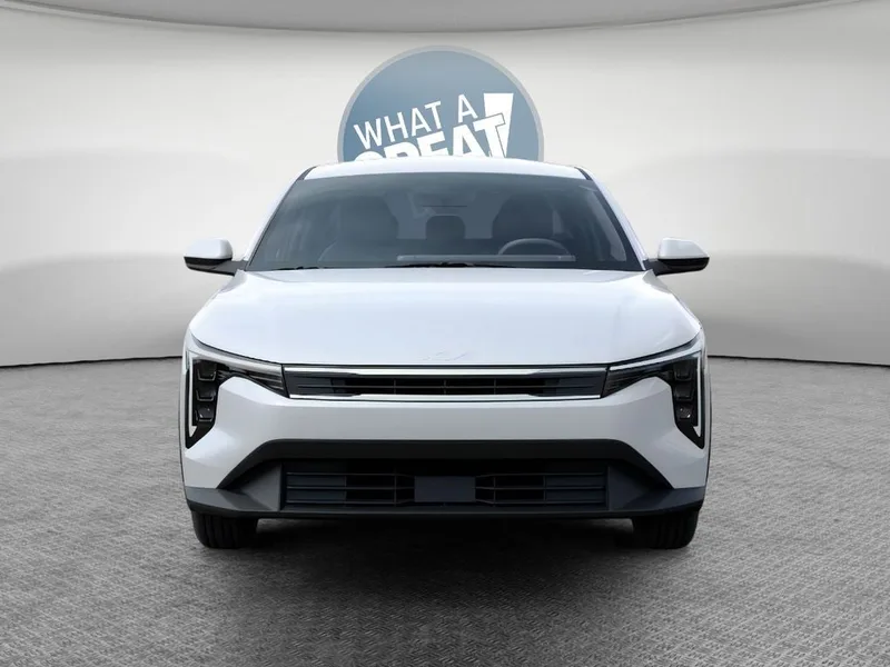 2026 Kia K4 LXS, photo 2