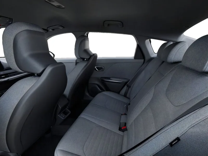 2025 Kia K4 EX, photo 18