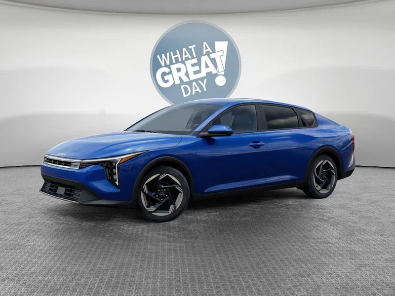 2025 Kia K4 EX, photo 3