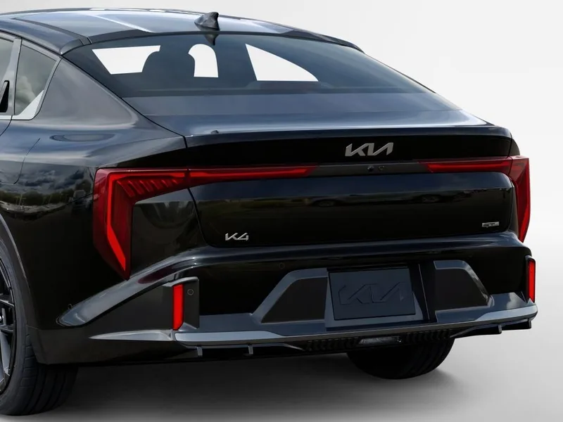 2026 Kia K4 GT-Line Turbo, photo 13