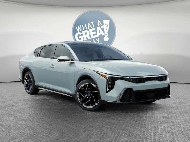 2025 Kia K4 GT-Line, photo 8