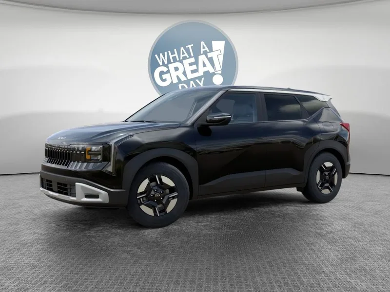 2027 Kia Seltos LX, photo 3