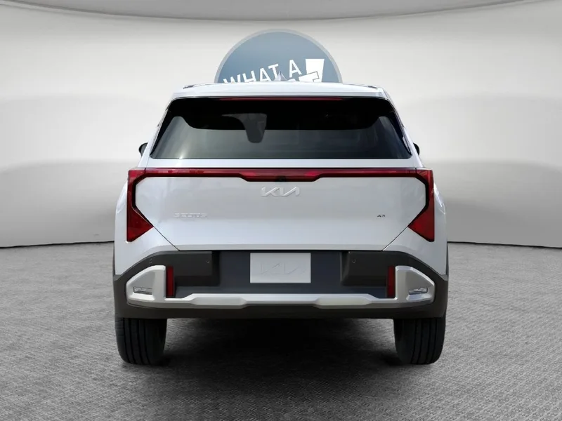 2027 Kia Seltos S, photo 5