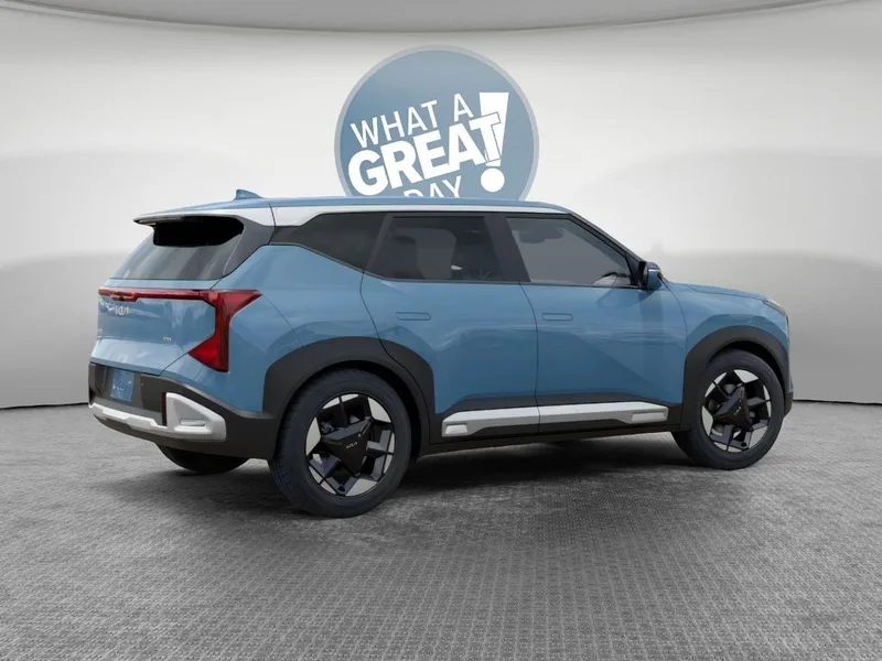 2027 Kia Seltos S, photo 6