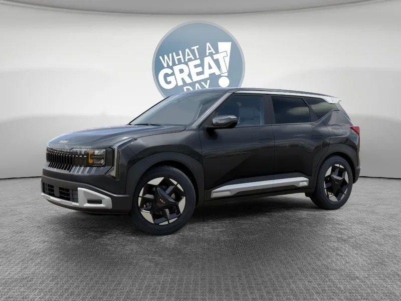 2027 Kia Seltos S, photo 3