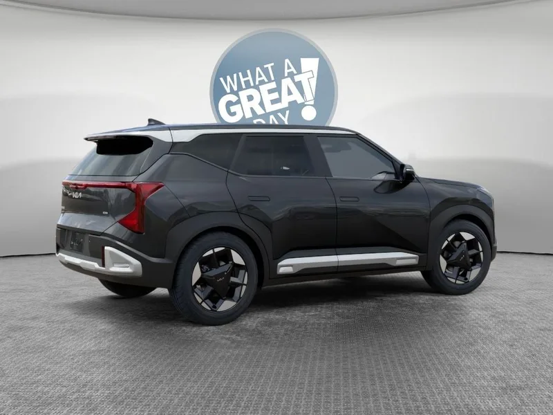 2027 Kia Seltos S, photo 6