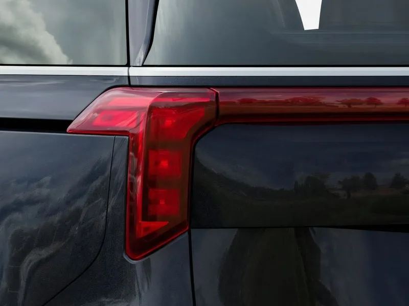 2027 Kia Carnival LX, photo 11