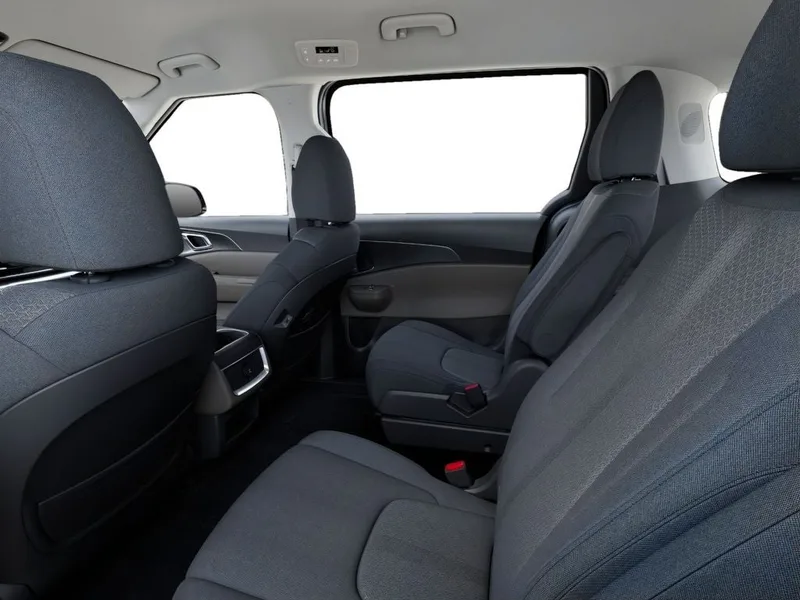 2027 Kia Carnival LX, photo 18