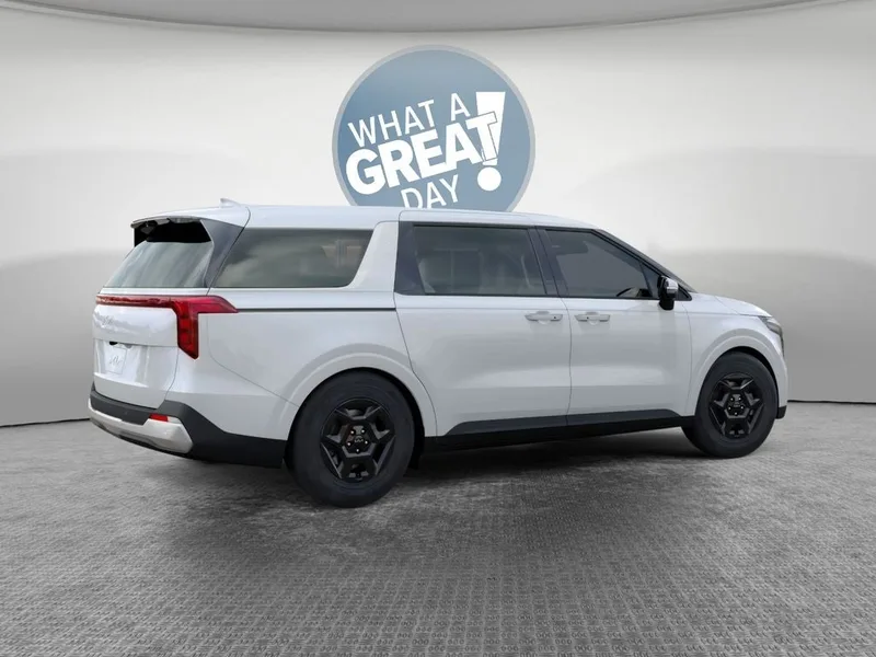 2027 Kia Carnival LX, photo 6