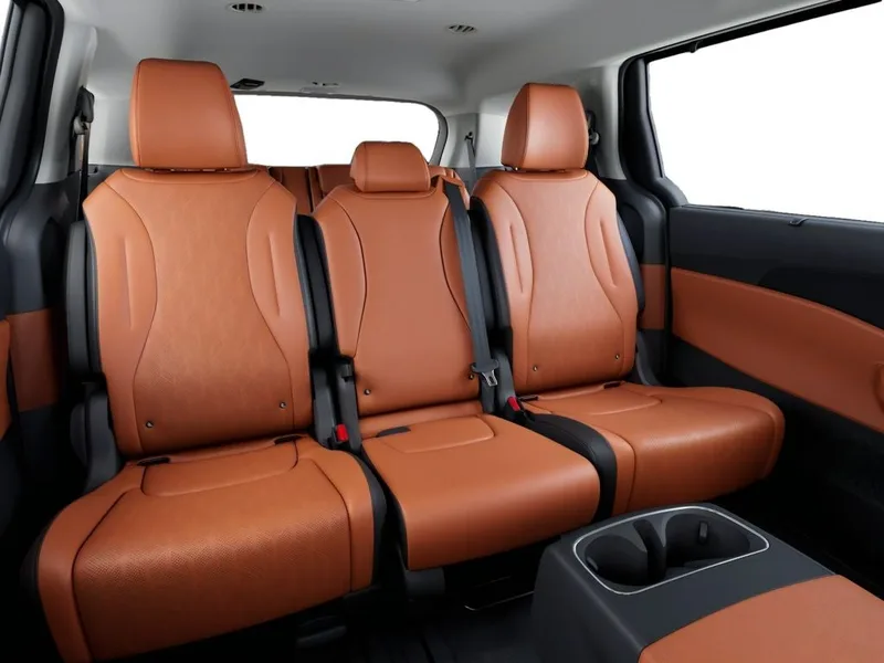 2026 Kia Carnival EX, photo 16