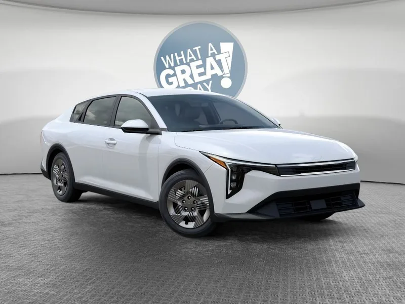2026 Kia K4 LX, photo 8