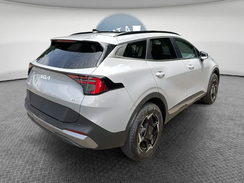 2026 Kia Sportage EX, photo 3