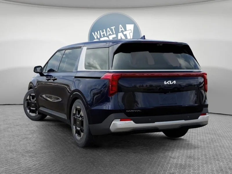 2026 Kia Carnival EX, photo 4
