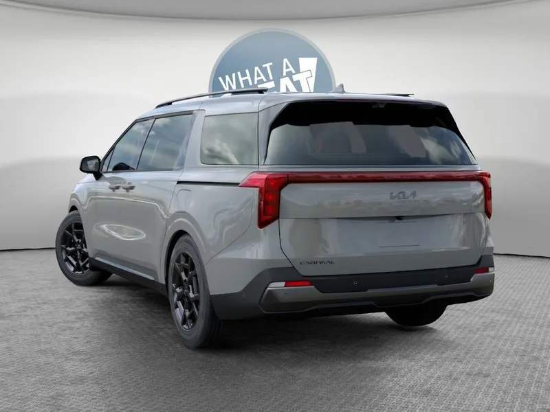 2027 Kia Carnival SX, photo 4