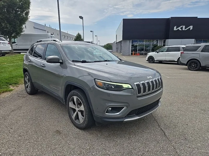 2019 Jeep Cherokee Limited 4WD