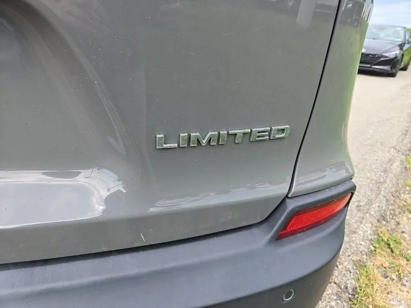 2019 Jeep Cherokee Limited 4WD, photo 6