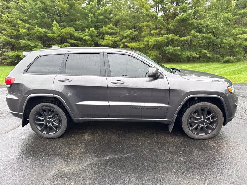 2018 Jeep Grand Cherokee Altitude 4WD, photo 5