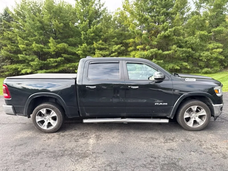 2019 RAM 1500 Laramie 4WD, photo 4