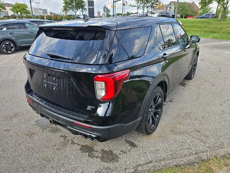 2021 Ford Explorer ST 4WD, photo 3