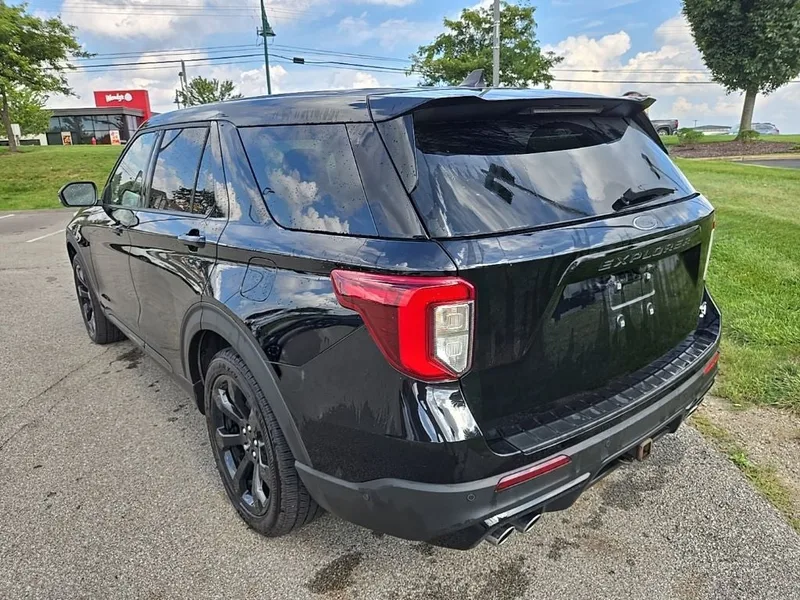 2021 Ford Explorer ST 4WD, photo 6