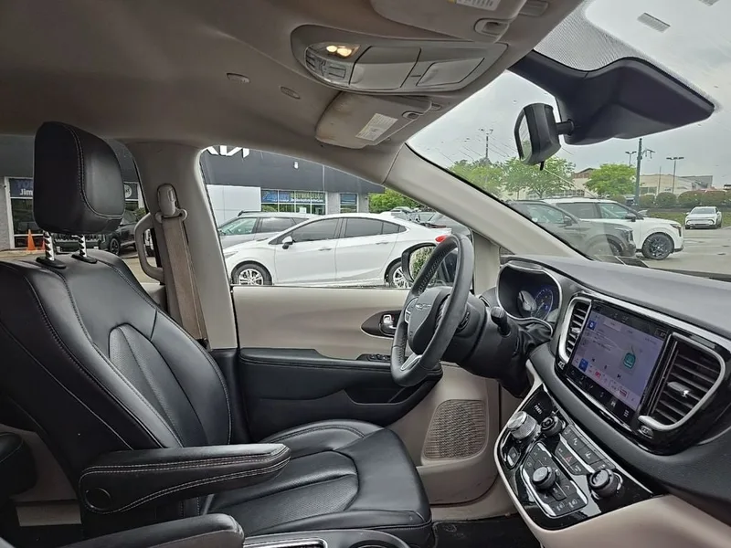 2023 Chrysler Pacifica Touring L, photo 34
