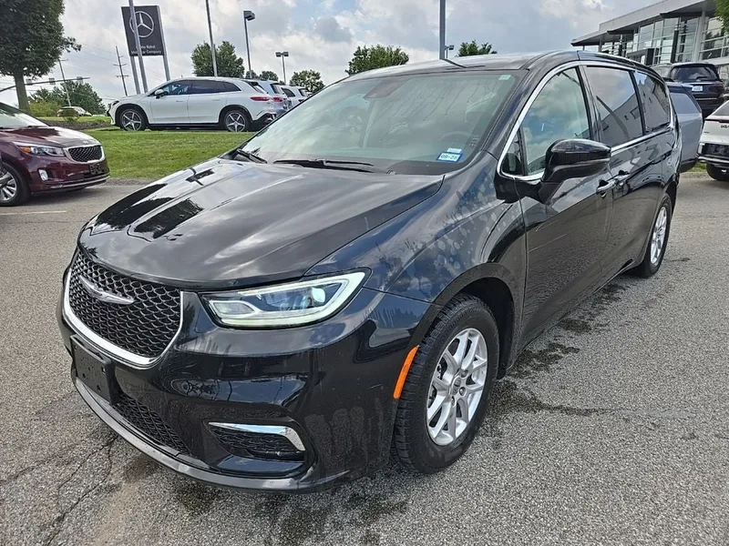2023 Chrysler Pacifica Touring L, photo 10