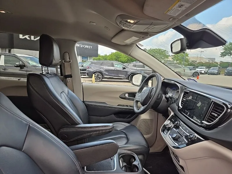 2023 Chrysler Pacifica Touring L, photo 34