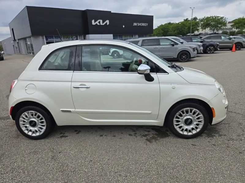 2013 FIAT 500 Gucci, photo 2
