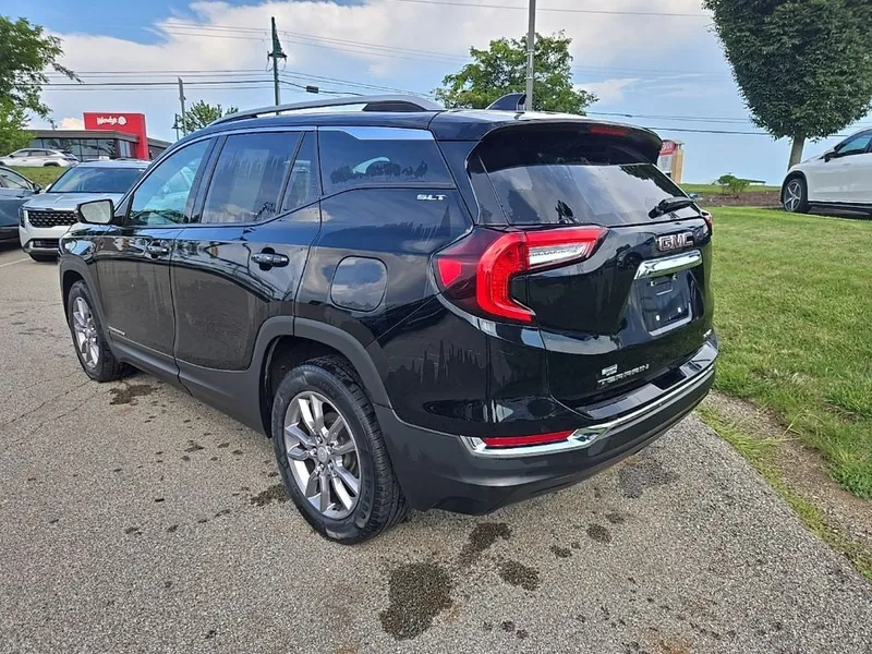 2022 GMC Terrain SLT AWD, photo 6
