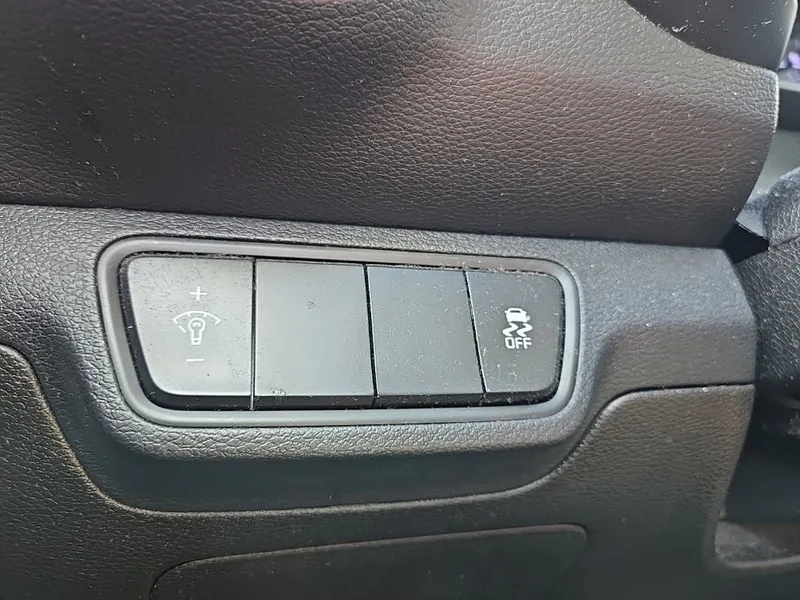 2023 Kia Forte LXS, photo 18