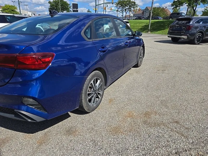 2023 Kia Forte LXS, photo 3