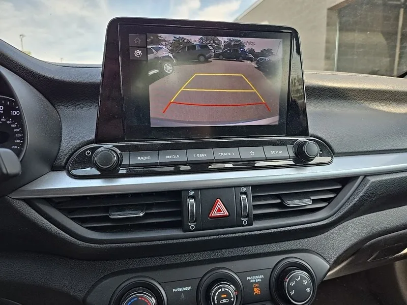 2023 Kia Forte LXS, photo 21