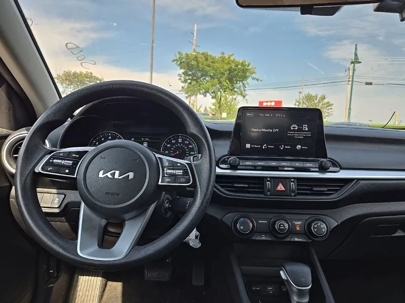 2023 Kia Forte LXS, photo 33