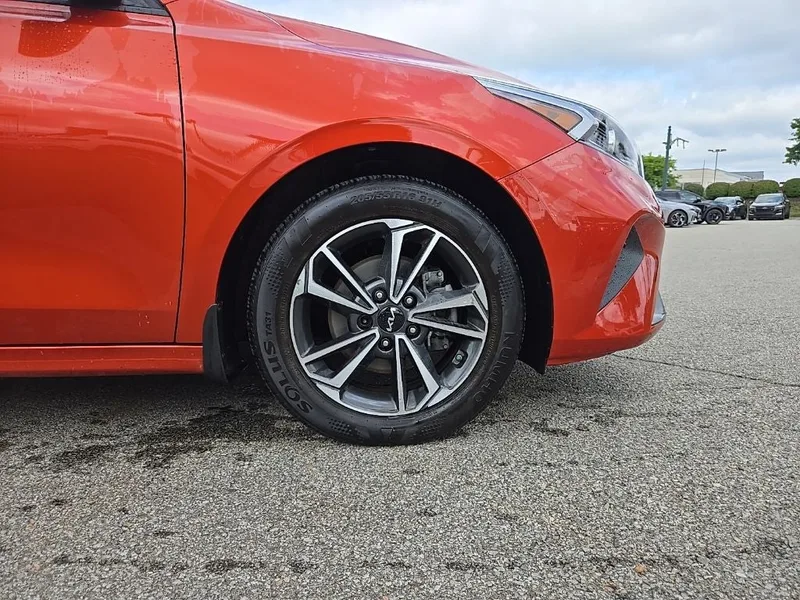2023 Kia Forte LXS, photo 11