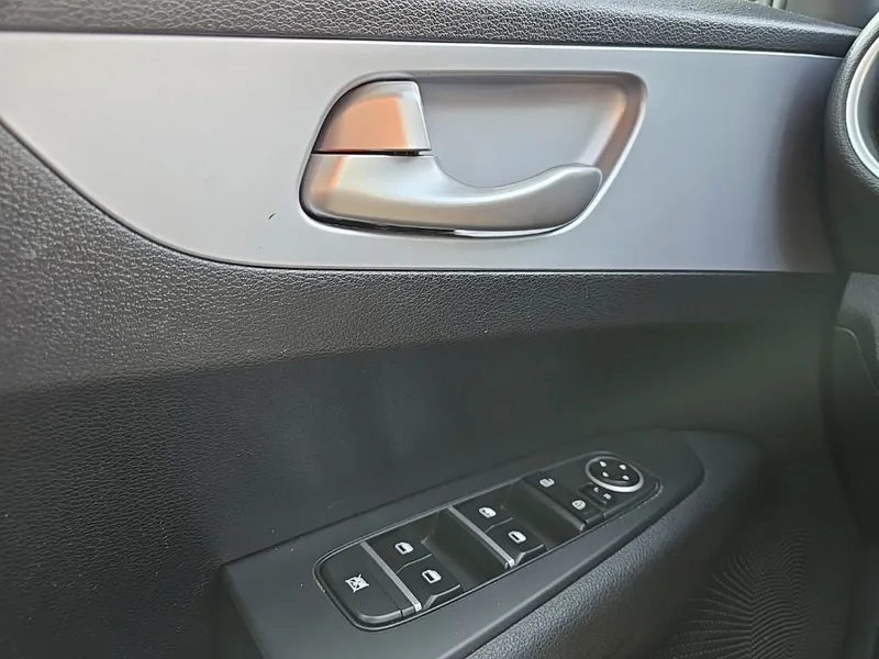 2024 Kia Forte LXS, photo 19