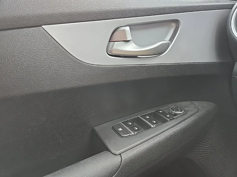 2023 Kia Forte LXS, photo 18