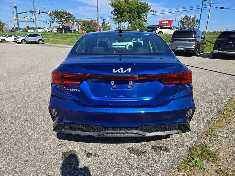 2024 Kia Forte LXS, photo 4