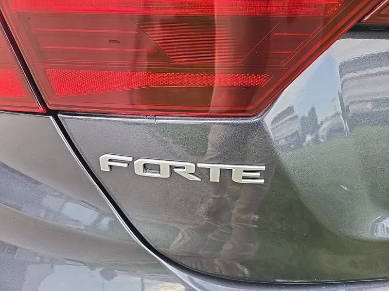 2023 Kia Forte LXS, photo 5