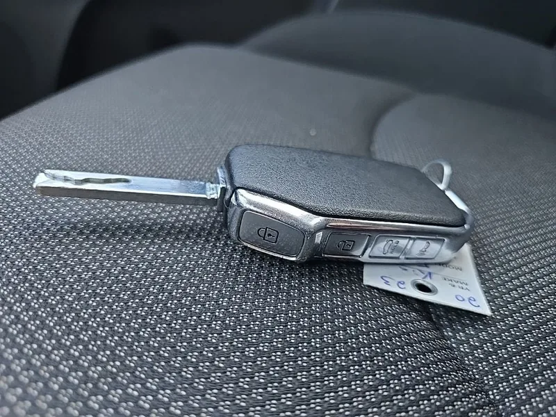 2023 Kia Forte LXS, photo 12