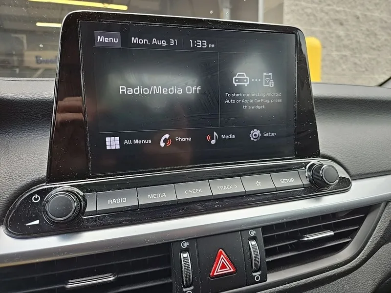 2023 Kia Forte LXS, photo 21