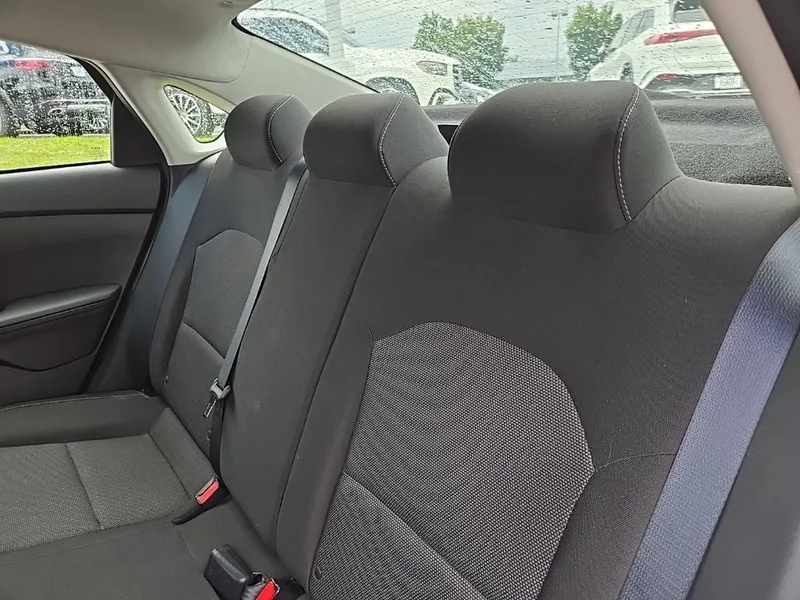 2023 Kia Forte LXS, photo 30