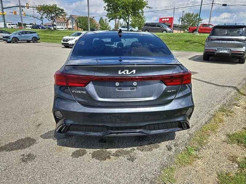 2023 Kia Forte GT-Line, photo 4