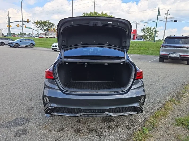 2023 Kia Forte GT-Line, photo 5