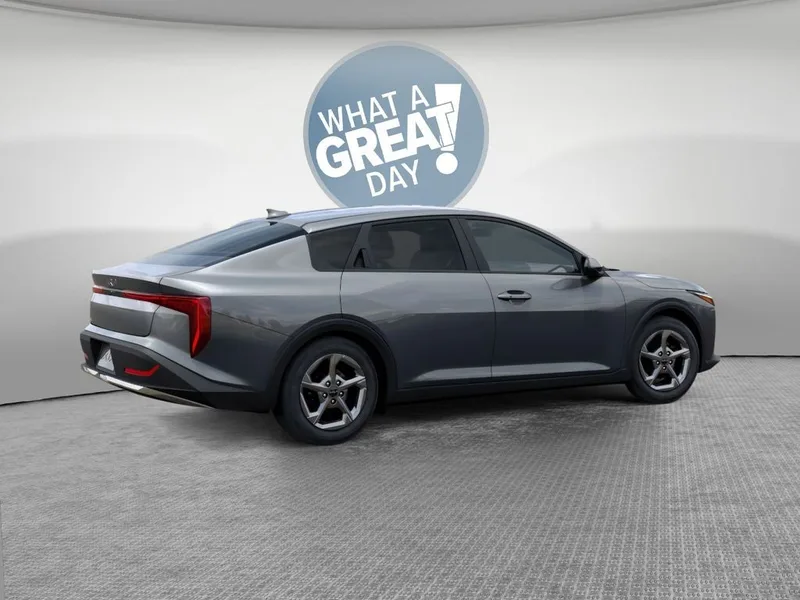 2026 Kia K4 LXS, photo 6