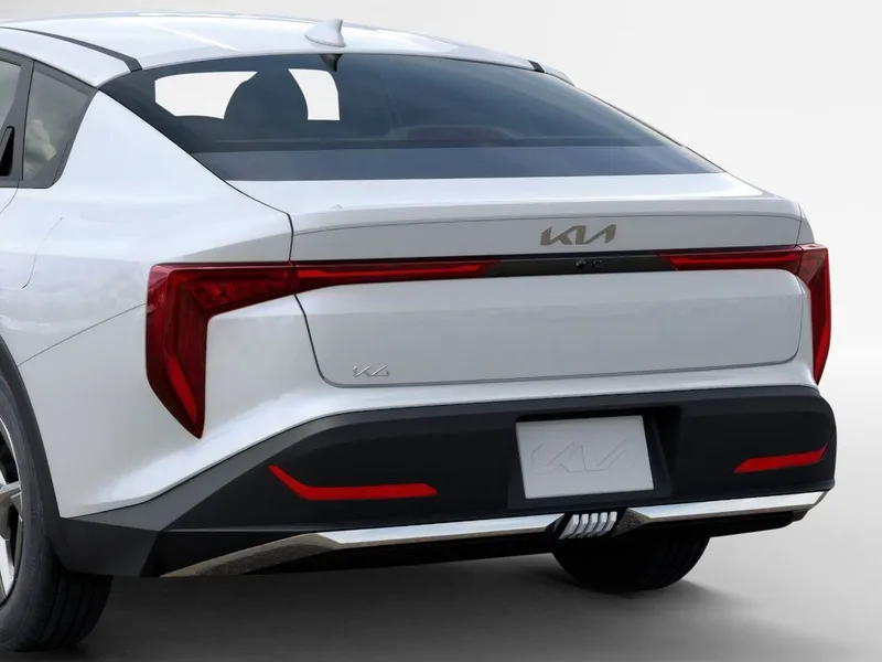 2026 Kia K4 LXS, photo 13