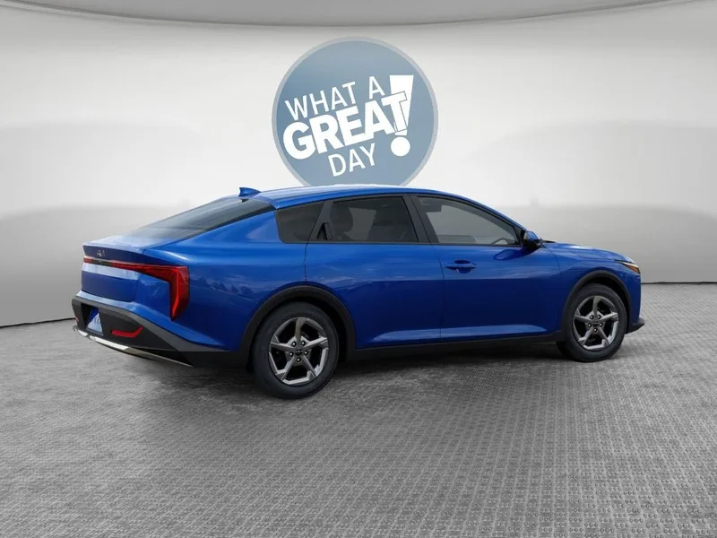 2026 Kia K4 LXS, photo 6