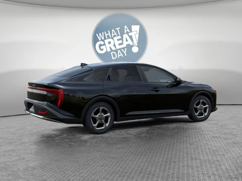 2026 Kia K4 LXS, photo 6